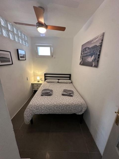 Apartment In Old Town With Roof Terrace And Fibre, Тарифа Экстерьер фото
